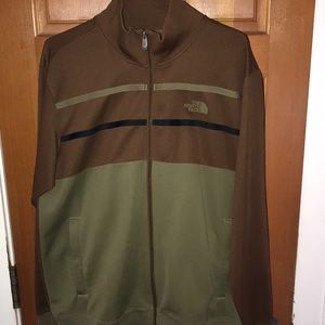 North Face Men’s zip up sweater